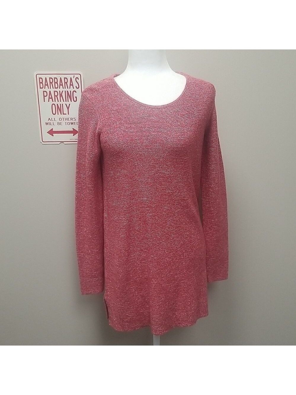 SAHALIE RED AND WHITE KNIT TUNIC.